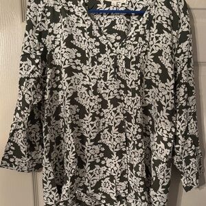 Floral Green and White Blouse